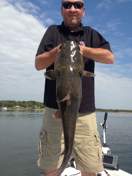 10-23-14 Catfish caught with BigCrappie guides CCL